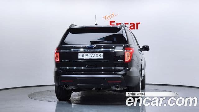 Ford Explorer 5세대, 2015 4