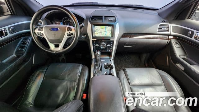 Ford Explorer 5세대, 2015 7