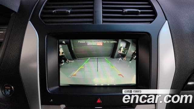 Ford Explorer 5세대, 2015 15