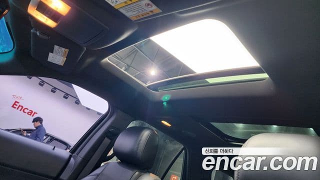 Ford Explorer 5세대, 2015 18