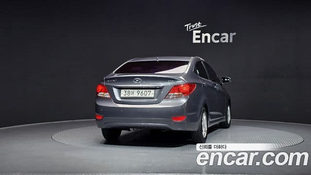 Hyundai Accent(новый кузов / новое поколение) Premier, 2012 4