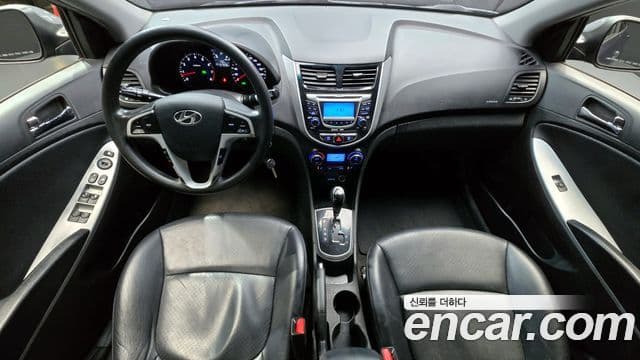 Hyundai Accent(новый кузов / новое поколение) Premier, 2012 7