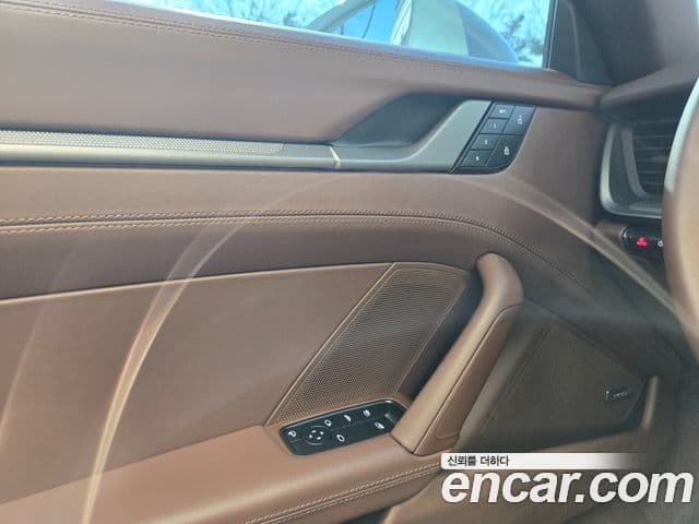 Porsche 911 (992) Carrera кабриолет, 2023 12