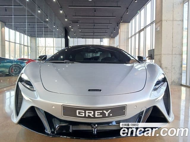 맥라렌 아투라 3.0 купе, 2023 1