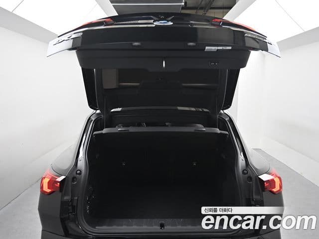 BMW iX2 (U10) eDrive 20 M Sport, 2025 9