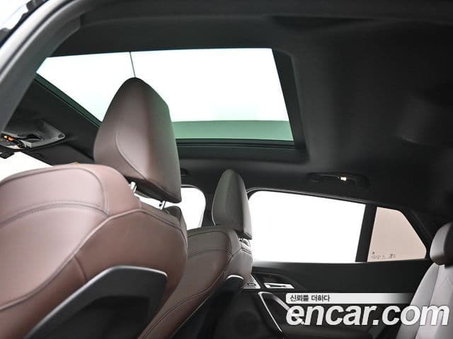 BMW iX2 (U10) eDrive 20 M Sport, 2025 19