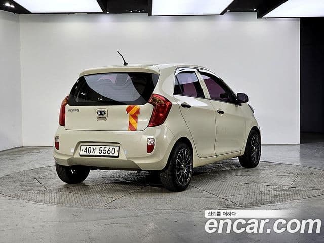 Kia All New Morning Smart, 2012 4