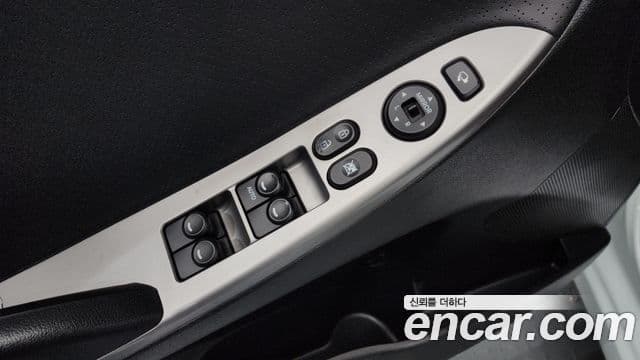 Hyundai Accent(новый кузов / новое поколение) Premium, 2016 17