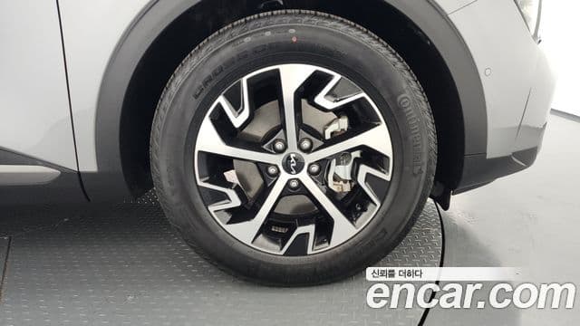 Kia Sportage 5세대 гибрид Signature Gravity 2WD, 2023 все фото