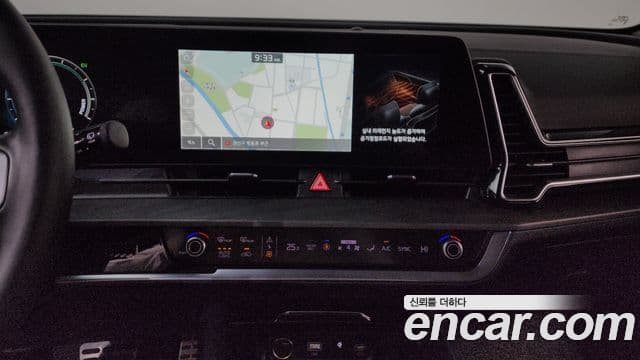 Kia Sportage 5세대 гибрид Signature Gravity 2WD, 2023 14