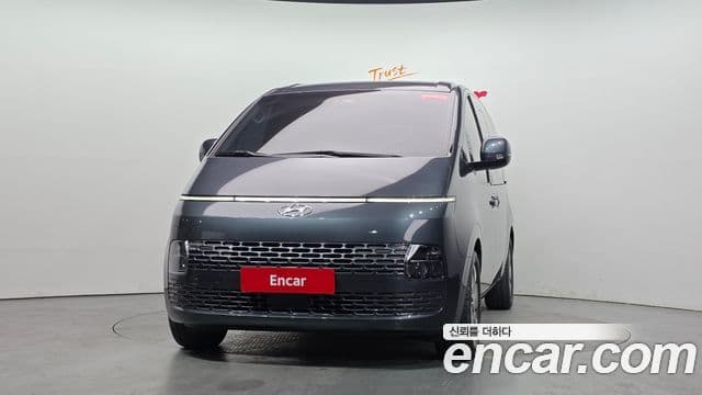 Hyundai Staria Modern, 2022 3