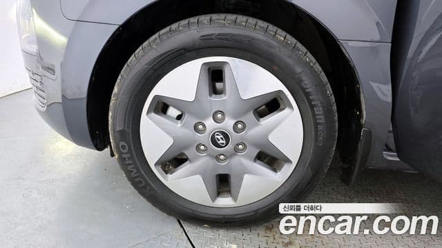 Hyundai Staria Modern, 2022 все фото