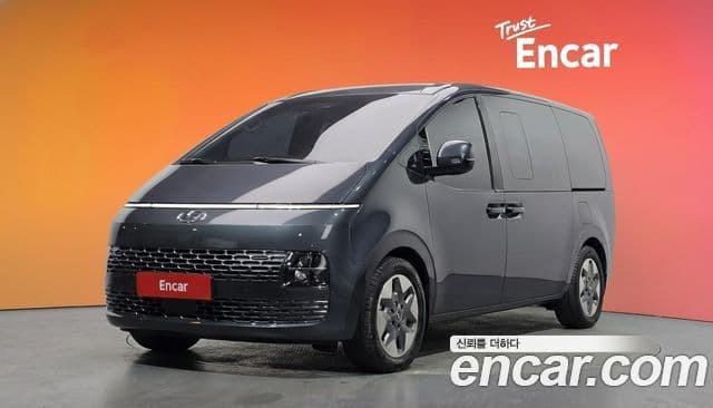 Hyundai Staria Modern, 2022 1
