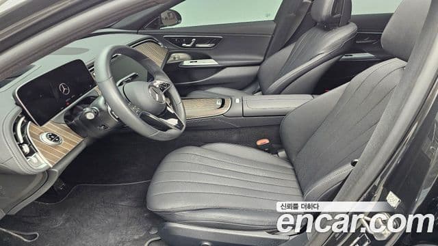Mercedes-Benz E-класс W214 Exclusive, 2024 10