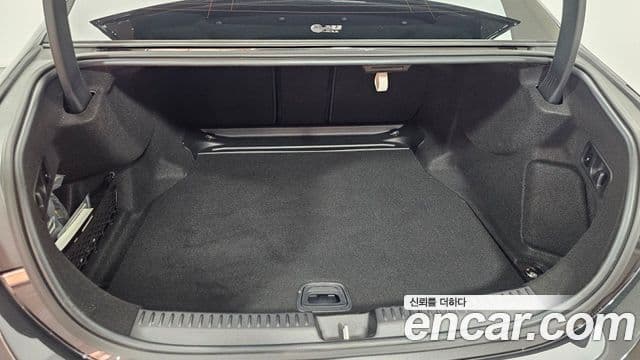 Mercedes-Benz E-класс W214 Exclusive, 2024 20