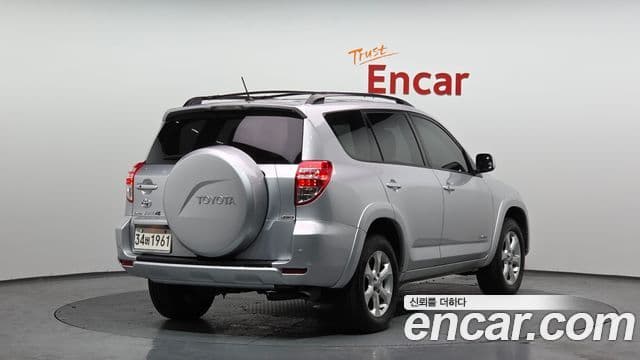 Toyota RAV4 3세대, 2012 2