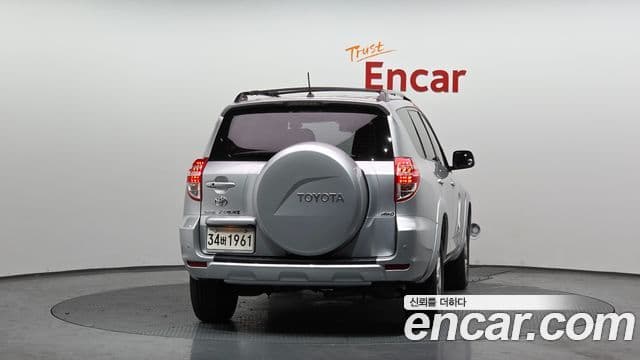 Toyota RAV4 3세대, 2012 4