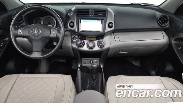 Toyota RAV4 3세대, 2012 7
