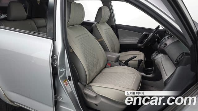 Toyota RAV4 3세대, 2012 12