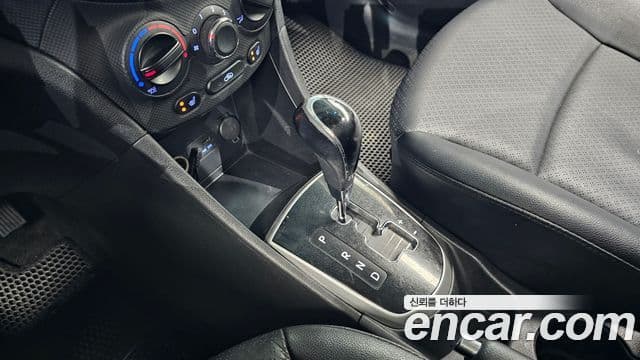 Hyundai Accent(новый кузов / новое поколение) Modern, 2014 9