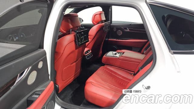Genesis G80 (RG3) бензин 2.5 турбо AWD, 2024 16
