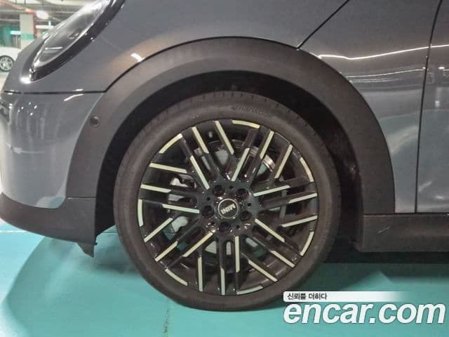 Mini Cooper S кабриолет 4세대 favored, 2025 17