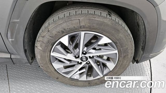 Hyundai Tucson гибрид (NX4) Inspiration 2WD, 2023 все фото