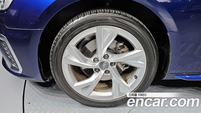 Audi A4 (B9) Premium, 2021 все фото