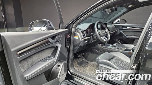 Audi SQ5 (FY), 2020 11