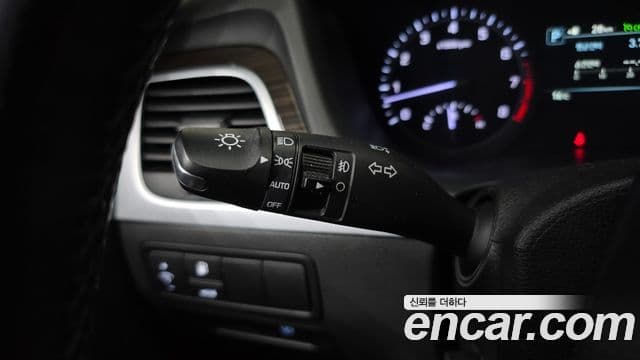 Genesis G80 Luxury, 2017 17