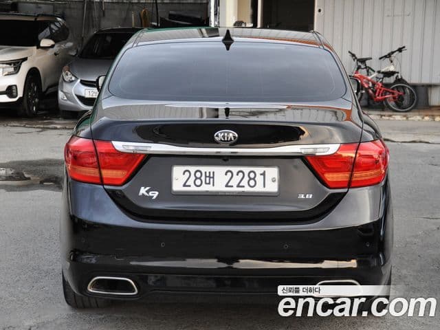 Kia K9 President, 2013 4