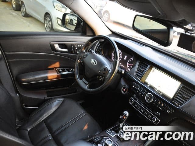 Kia K9 President, 2013 8