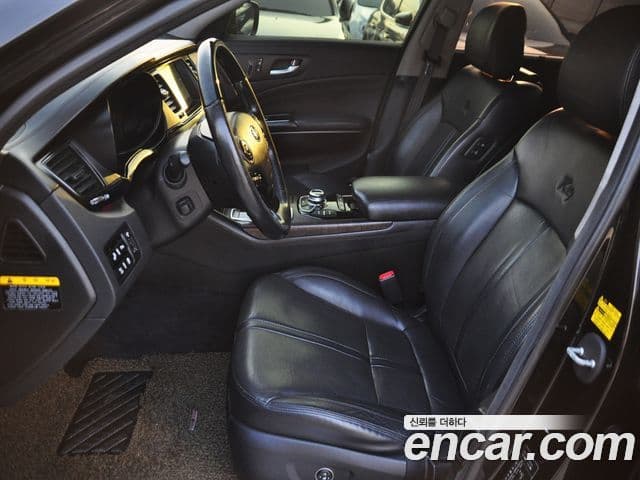 Kia K9 President, 2013 9