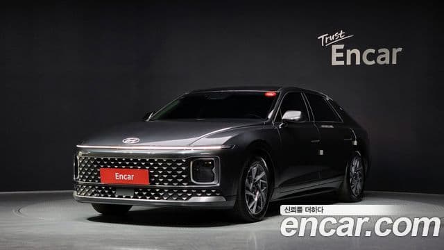 Hyundai Grandeur (GN7) Premium, 2023 1