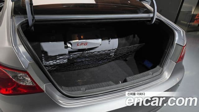 Hyundai YF Sonata Luxury, 2011 20