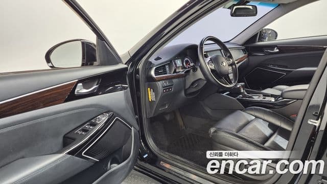 Kia All New K7 3.0 LPI Luxury (арендный автомобиль), 2018 10