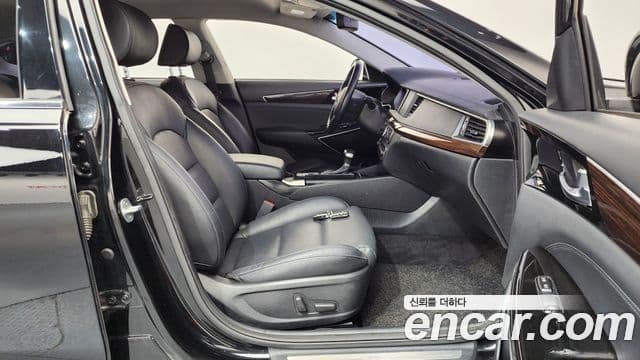 Kia All New K7 3.0 LPI Luxury (арендный автомобиль), 2018 11