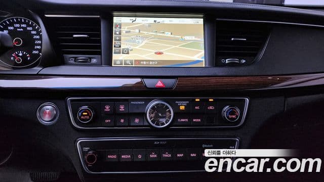 Kia All New K7 3.0 LPI Luxury (арендный автомобиль), 2018 16