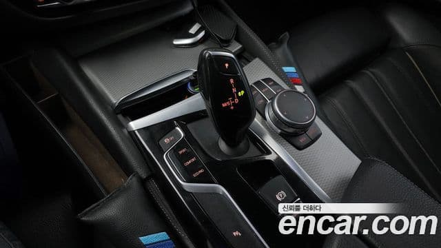 BMW 5시리즈 (G30) 520d xDrive M Sport, 2017 9