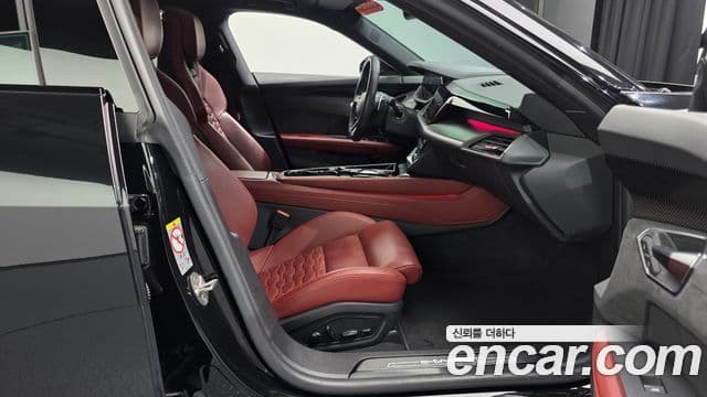 Audi e-Tron GT Premium, 2022 10