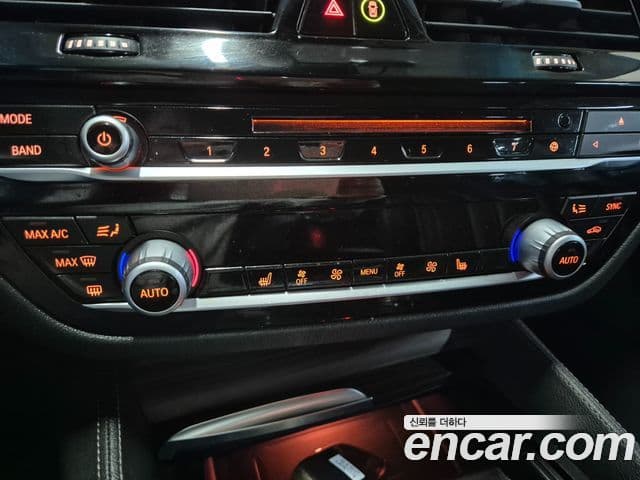 BMW 5시리즈 (G30) 530i Luxury Plus, 2019 19