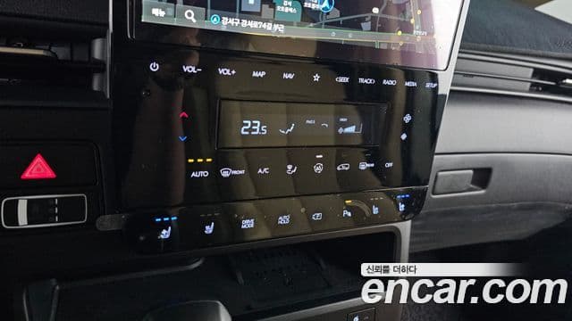 Hyundai Staria Modern, 2025 14