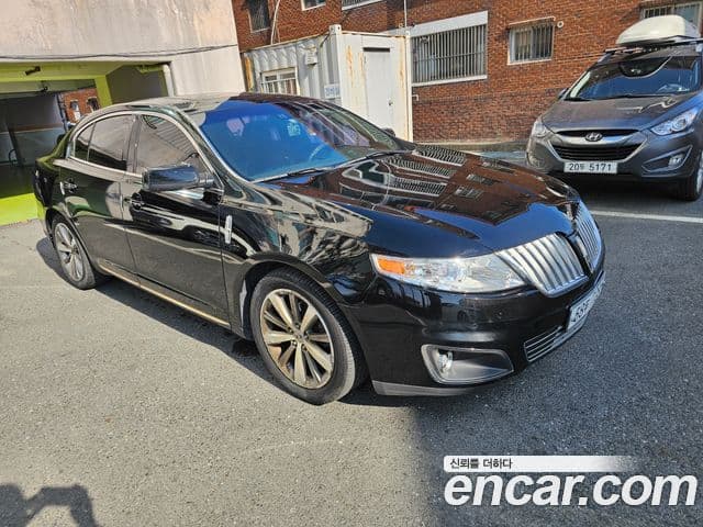 Lincoln MKS, 2012 2