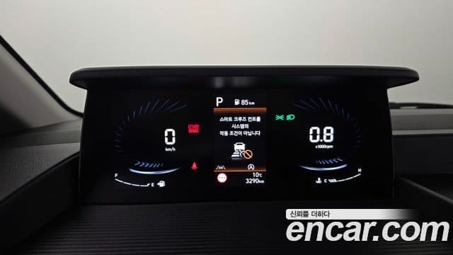 Hyundai Staria Modern, 2025 8