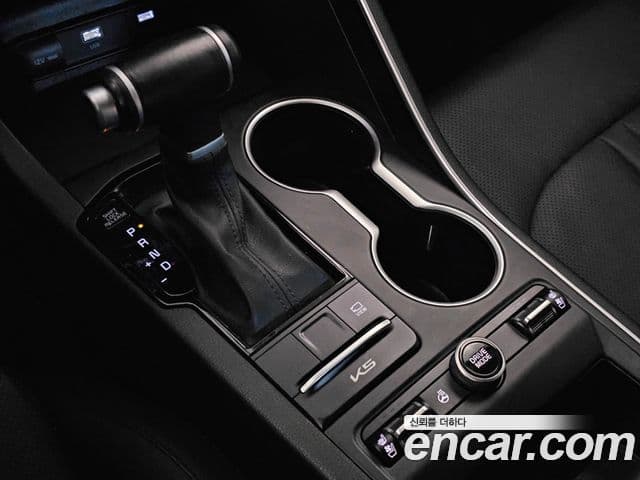 Kia K5 3세대 Trendy, 2023 16