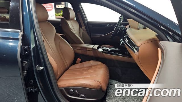 Genesis G80 (RG3) бензин 2.5 турбо AWD, 2022 10