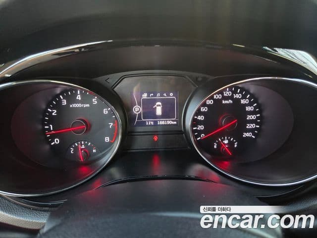 Kia All New Carnival President, 2016 11