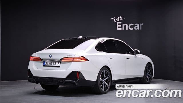BMW 5시리즈 (G60) 530i xDrive M Sport, 2024 2