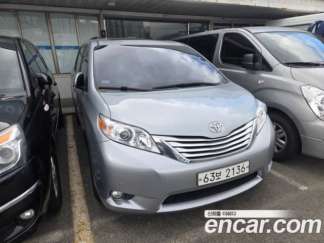 Toyota Sienna, 2014 1