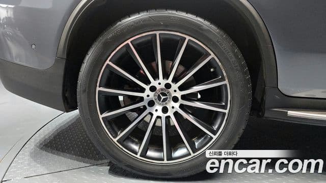 Mercedes-Benz GLC-класс X253 GLC300 4MATIC AMG Line купе, 2019 все фото